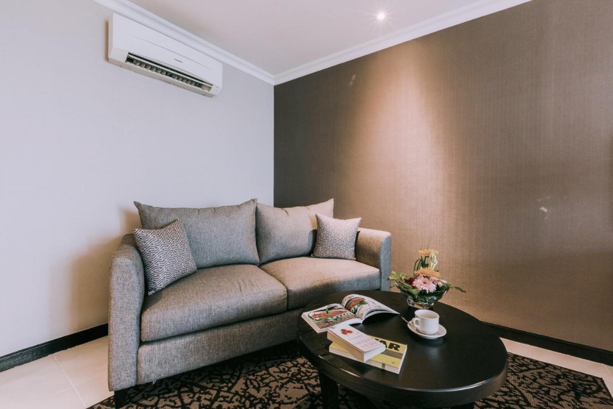 Kristal Hotel Jakarta Luaran gambar