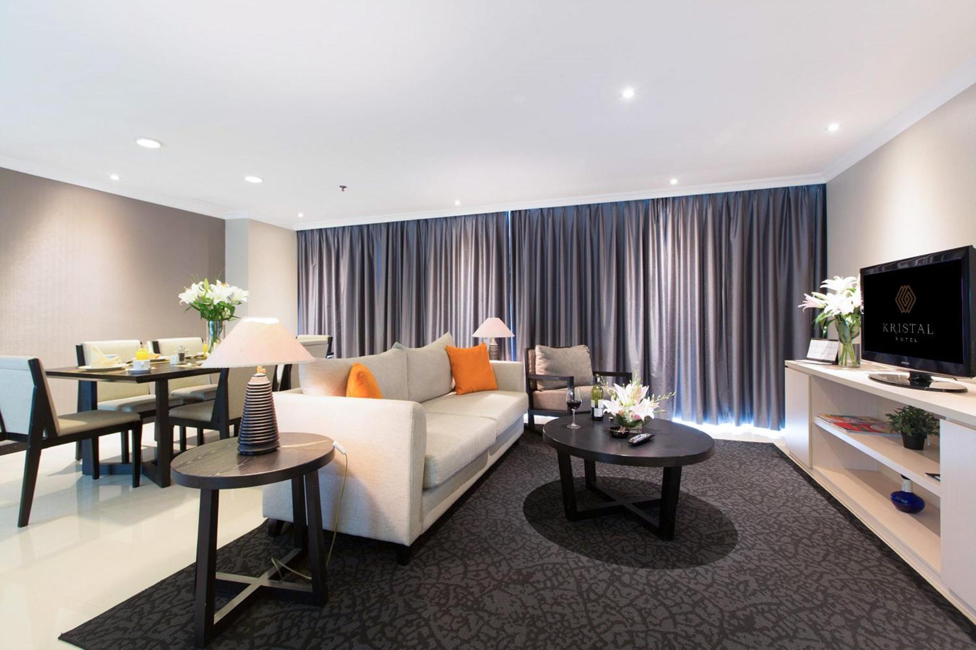 Kristal Hotel Jakarta Luaran gambar