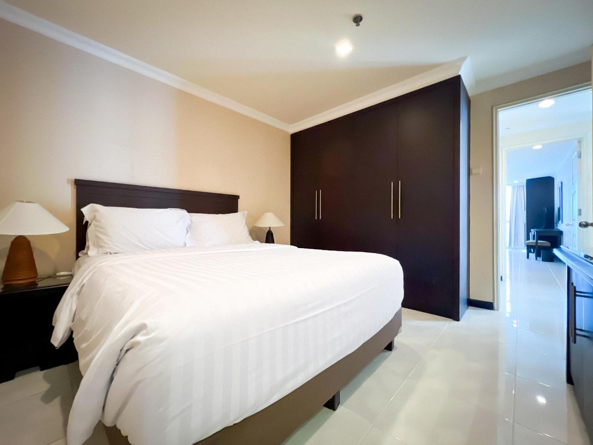 Kristal Hotel Jakarta Luaran gambar