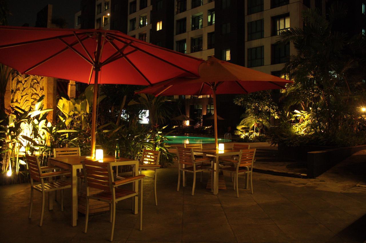 Kristal Hotel Jakarta Luaran gambar