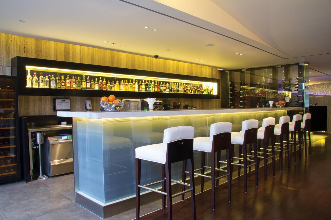 Kristal Hotel Jakarta Luaran gambar